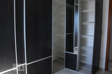 Apartamento à venda com 87m², 3 quartos e 2 vagasQuarto 3 - detalhe