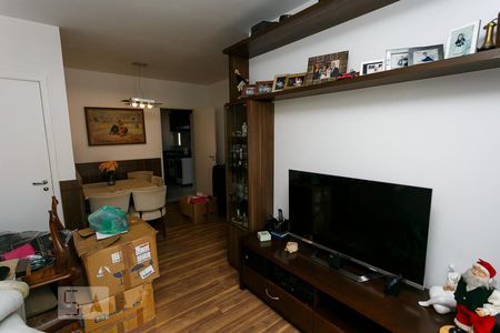 sala de apartamento para alugar com 3 quartos, 88m² em Jardim Ampliação, São Paulo