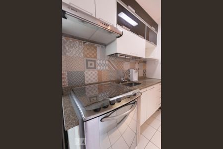 Cozinha de apartamento para alugar com 2 quartos, 65m² em Vila Olímpia, São Paulo