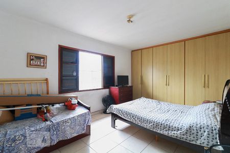 Casa à venda com 130m², 3 quartos e 2 vagas Casa à venda com 130m², 3 quartos e 2 vagasQuarto 1