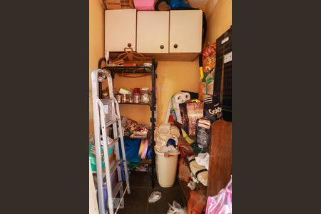 Casa à venda com 130m², 3 quartos e 2 vagas Casa à venda com 130m², 3 quartos e 2 vagasQuarto de Serviço