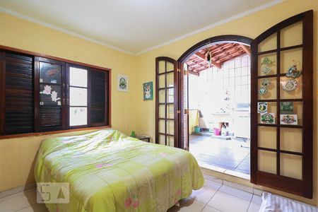 Casa à venda com 130m², 3 quartos e 2 vagas Casa à venda com 130m², 3 quartos e 2 vagasQuarto 2