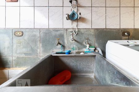 Casa à venda com 130m², 3 quartos e 2 vagas Casa à venda com 130m², 3 quartos e 2 vagasÁrea de Serviço