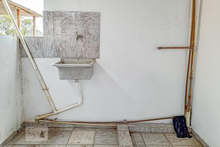 Casa para alugar com 40m², 1 quarto e sem vagaÁrea de Serviço