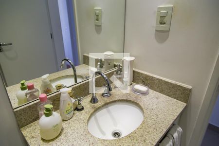Apartamento à venda com 105m², 3 quartos e 2 vagasBanheiro Social - Pia