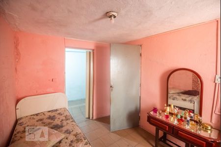 Casa para alugar com 65m², 2 quartos e sem vagaQuarto 1