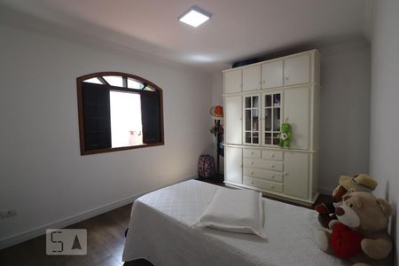 Dormitório 1 de casa à venda com 4 quartos, 180m² em Vila Camilopolis, Santo André