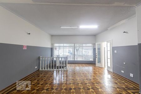 Sala de casa à venda com 3 quartos, 360m² em Cidade Mãe do Céu, São Paulo