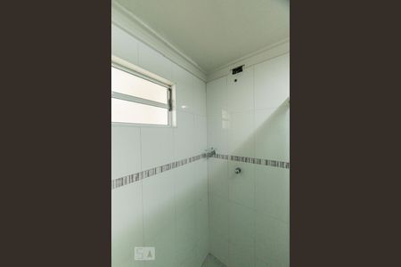 Casa à venda com 360m², 3 quartos e 6 vagasBanheiro Suite 2