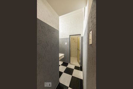 Casa à venda com 360m², 3 quartos e 6 vagasBanheiro Suite 1