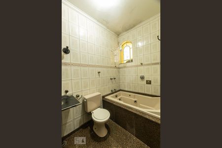 Casa à venda com 360m², 3 quartos e 6 vagasBanheiro Social