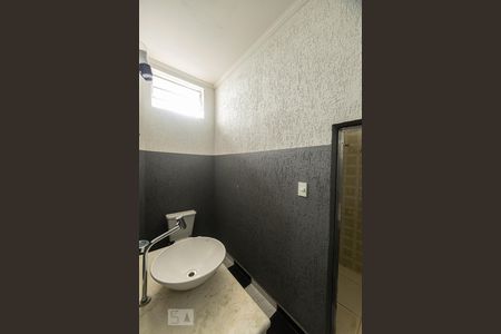 Casa à venda com 360m², 3 quartos e 6 vagasBanheiro Suite 1