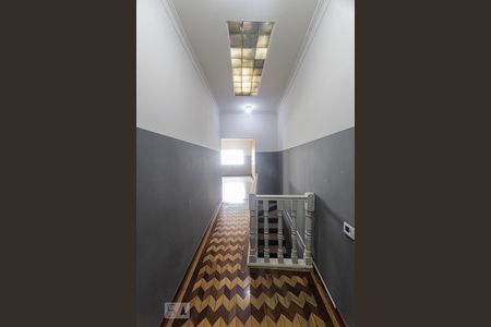 Corredor de casa à venda com 3 quartos, 360m² em Cidade Mãe do Céu, São Paulo