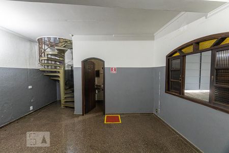 Casa à venda com 360m², 3 quartos e 6 vagasComodo Reversível 2