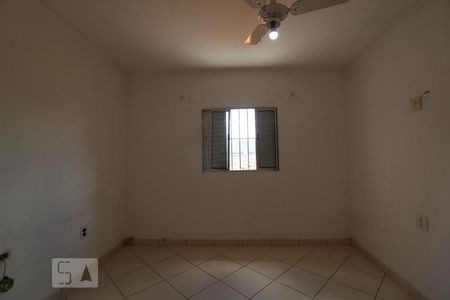 Quarto 2 de casa para alugar com 2 quartos, 72m² em Rudge Ramos, São Bernardo do Campo