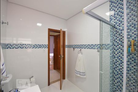 Casa à venda com 100m², 2 quartos e sem vaga Casa à venda com 100m², 2 quartos e sem vagaBanheiro