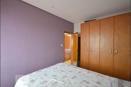 Casa à venda com 100m², 2 quartos e sem vaga Casa à venda com 100m², 2 quartos e sem vagaQuarto 2