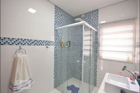 Casa à venda com 100m², 2 quartos e sem vaga Casa à venda com 100m², 2 quartos e sem vagaBanheiro