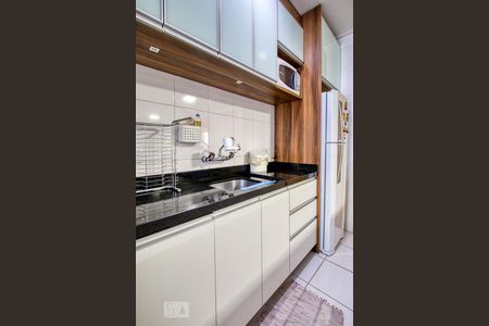 Apartamento para alugar com 69m², 2 quartos e 1 vagaCozinha