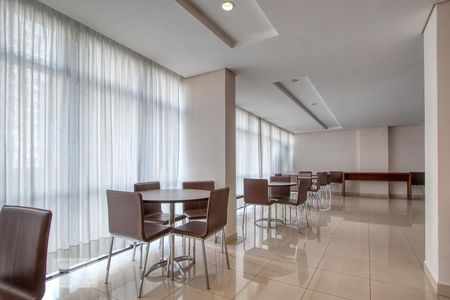 Apartamento para alugar com 69m², 2 quartos e 1 vagaÁrea comum - Salão de festas