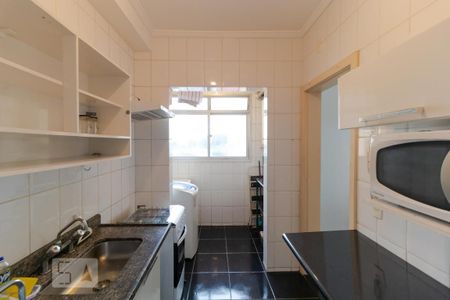 Apartamento à venda com 80m², 3 quartos e 1 vaga Apartamento à venda com 80m², 3 quartos e 1 vagaCozinha