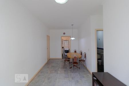 Apartamento à venda com 80m², 3 quartos e 1 vaga Apartamento à venda com 80m², 3 quartos e 1 vagaSalas