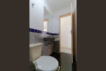 Apartamento à venda com 80m², 3 quartos e 1 vaga Apartamento à venda com 80m², 3 quartos e 1 vagaBanheiro