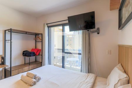 Sala/Quarto de kitnet/studio para alugar com 1 quarto, 22m² em Jardim das Acácias, São Paulo