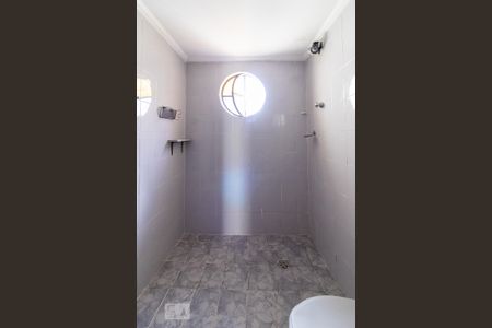 Casa para alugar com 170m², 3 quartos e sem vaga Casa para alugar com 170m², 3 quartos e sem vagaBanheiro 1