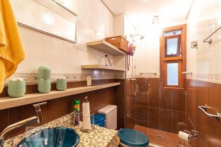 Apartamento à venda com 220m², 3 quartos e 2 vagasBanheiro Social