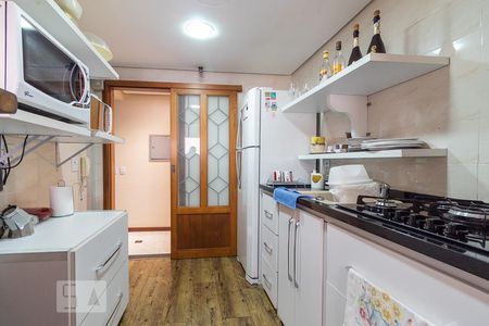 Apartamento à venda com 220m², 3 quartos e 2 vagasCozinha