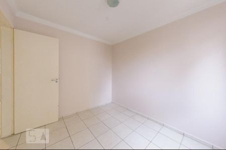 Quarto 2 de apartamento para alugar com 2 quartos, 49m² em Vila Industrial, Campinas