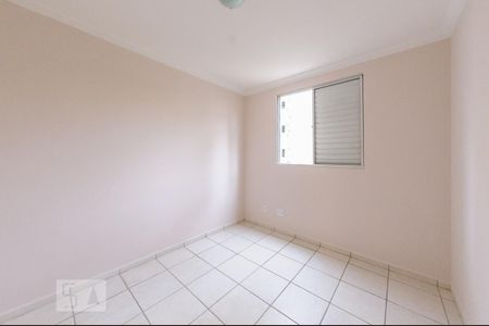 Quarto 2 de apartamento para alugar com 2 quartos, 49m² em Vila Industrial, Campinas