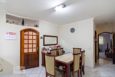 Casa para alugar com 205m², 3 quartos e 5 vagas Casa para alugar com 205m², 3 quartos e 5 vagasCozinha