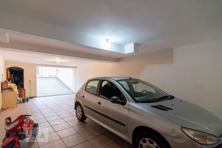 Casa para alugar com 205m², 3 quartos e 5 vagas Casa para alugar com 205m², 3 quartos e 5 vagasGaragem