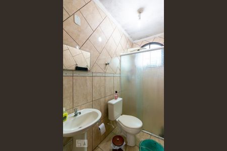 Casa para alugar com 205m², 3 quartos e 5 vagas Casa para alugar com 205m², 3 quartos e 5 vagasBanheiro Suíte 1