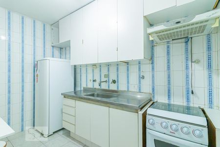 Apartamento para alugar com 89m², 2 quartos e 1 vagaCozinha
