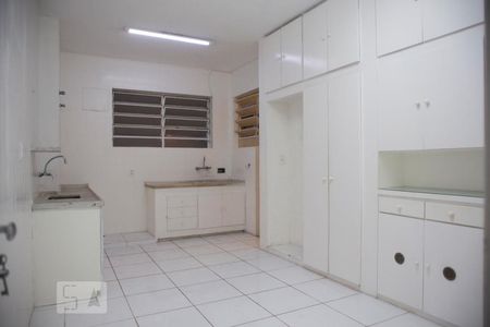 Apartamento para alugar com 330m², 3 quartos e 1 vagaCozinha