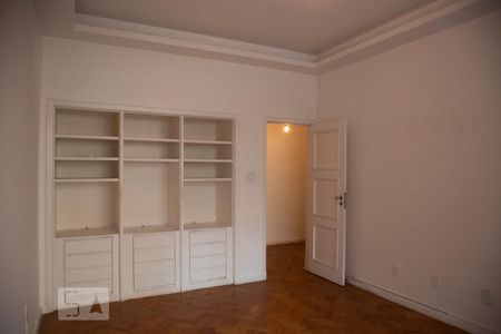 Apartamento para alugar com 330m², 3 quartos e 1 vagaQuarto 2
