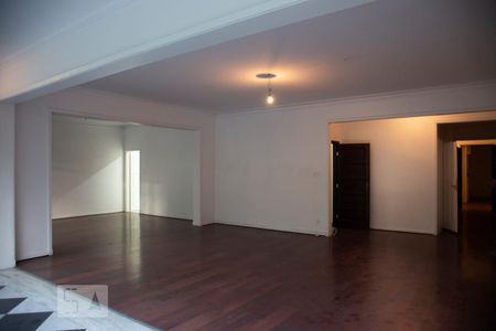 Apartamento para alugar com 330m², 3 quartos e 1 vagaSala