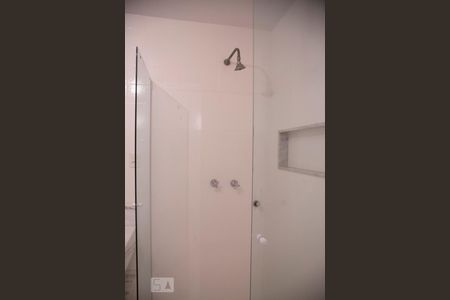 Apartamento para alugar com 330m², 3 quartos e 1 vagaBanheiro 2