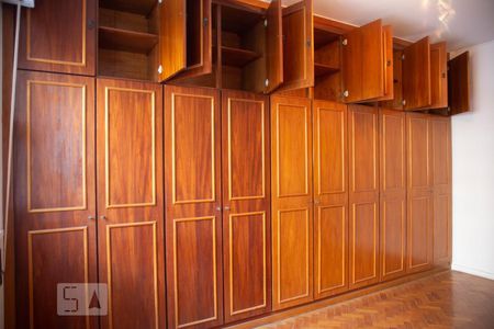 Apartamento para alugar com 330m², 3 quartos e 1 vagaQuarto 1