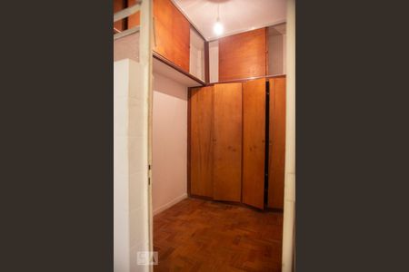 Apartamento para alugar com 330m², 3 quartos e 1 vagaQuarto de Serviço