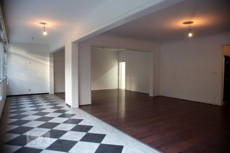 Apartamento para alugar com 330m², 3 quartos e 1 vagaSala