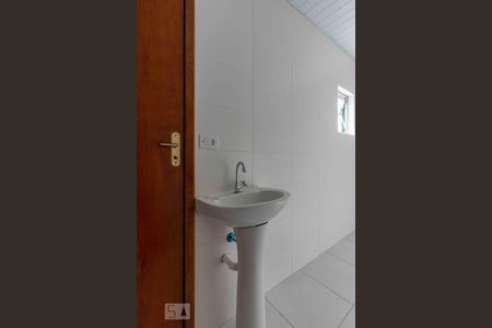 Banheiro  de kitnet/studio à venda com 1 quarto, 32m² em Vila Marieta, São Paulo