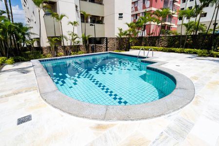 Apartamento à venda com 105m², 3 quartos e 2 vagasÁrea Comum - Piscina