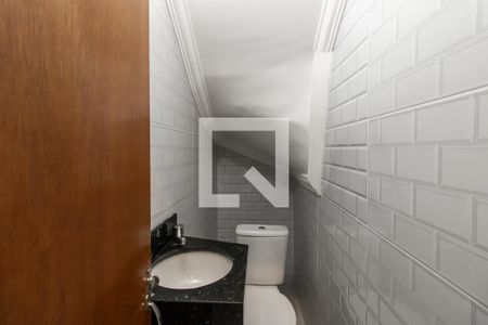 Casa à venda com 180m², 3 quartos e 2 vagas Casa à venda com 180m², 3 quartos e 2 vagasLavabo