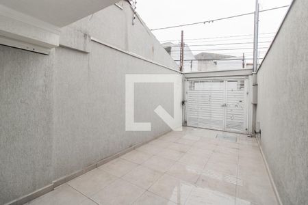 Casa à venda com 180m², 3 quartos e 2 vagas Casa à venda com 180m², 3 quartos e 2 vagasGaragem