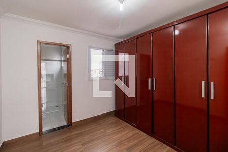 Casa à venda com 180m², 3 quartos e 2 vagas Casa à venda com 180m², 3 quartos e 2 vagasSuíte 3