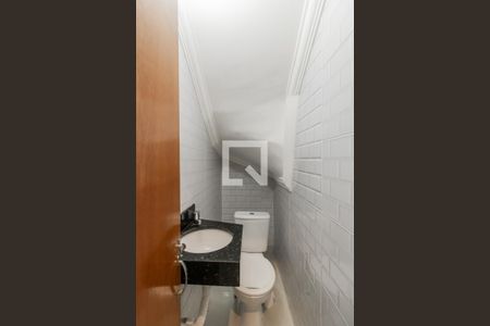 Casa à venda com 180m², 3 quartos e 2 vagas Casa à venda com 180m², 3 quartos e 2 vagasLavabo